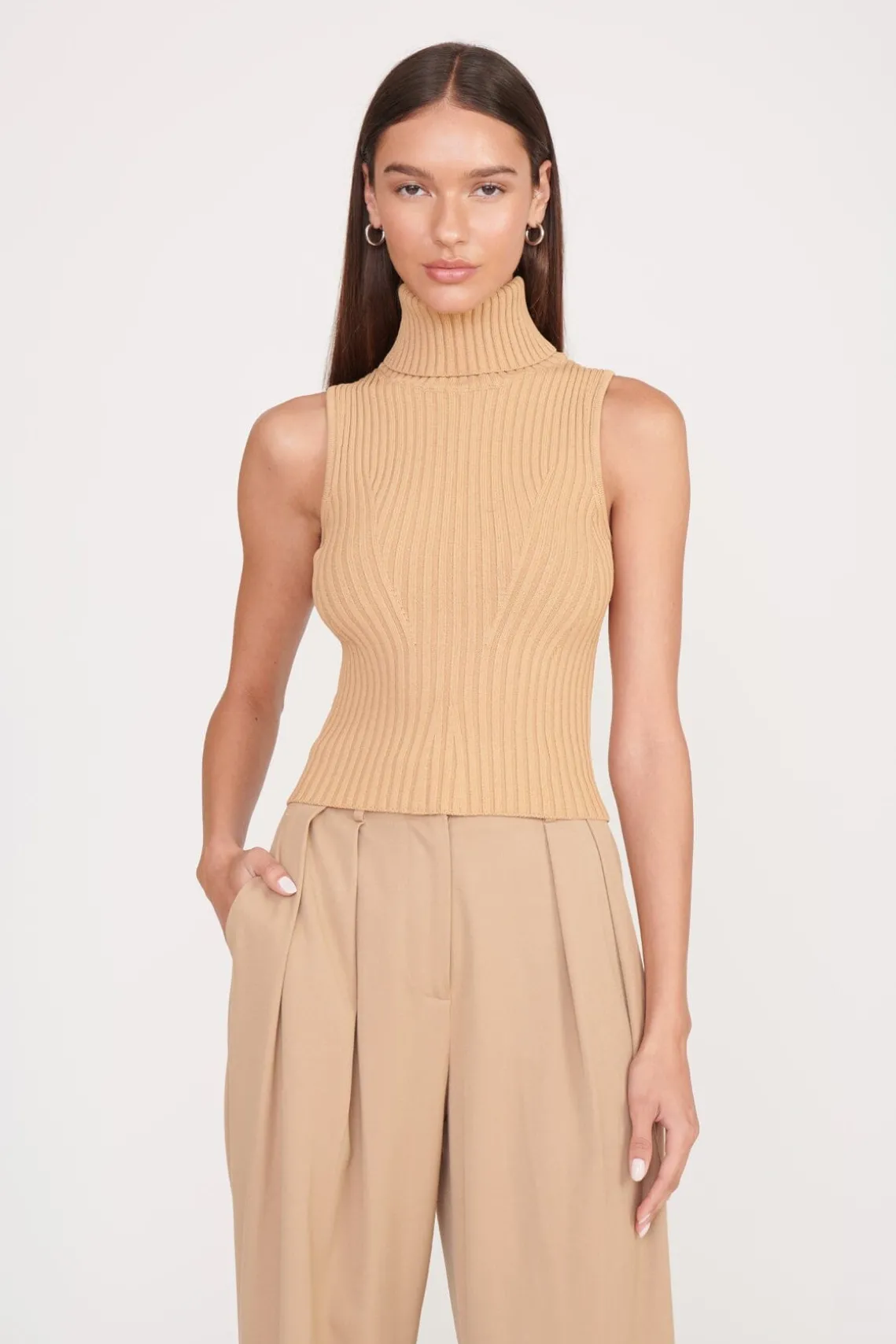 CALLUM TOP CAMEL