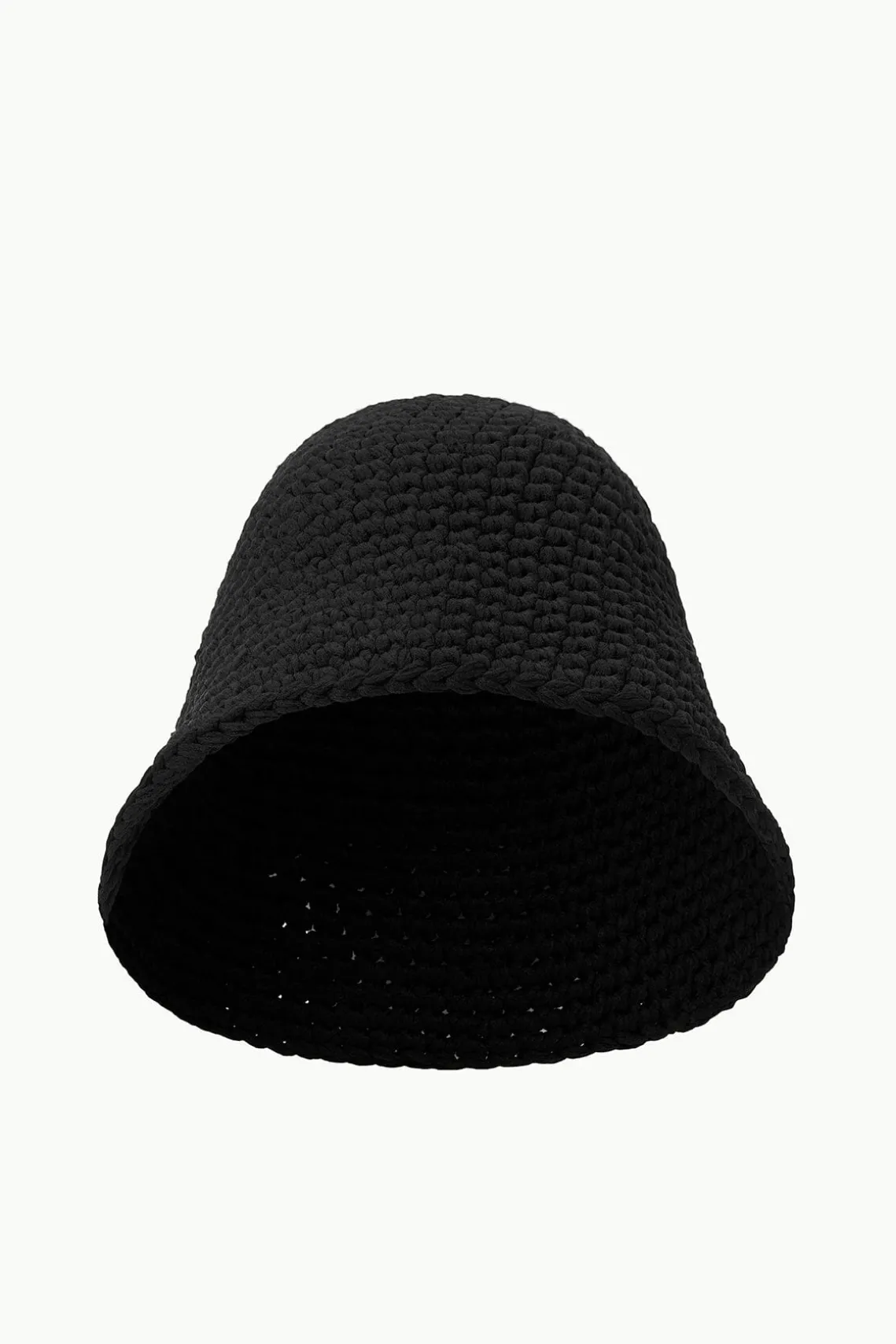 CROCHET HAT BLACK