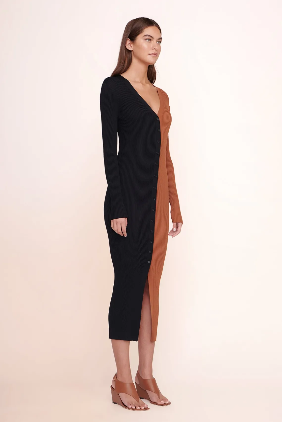 SHOKO SWEATER TAN BLACK