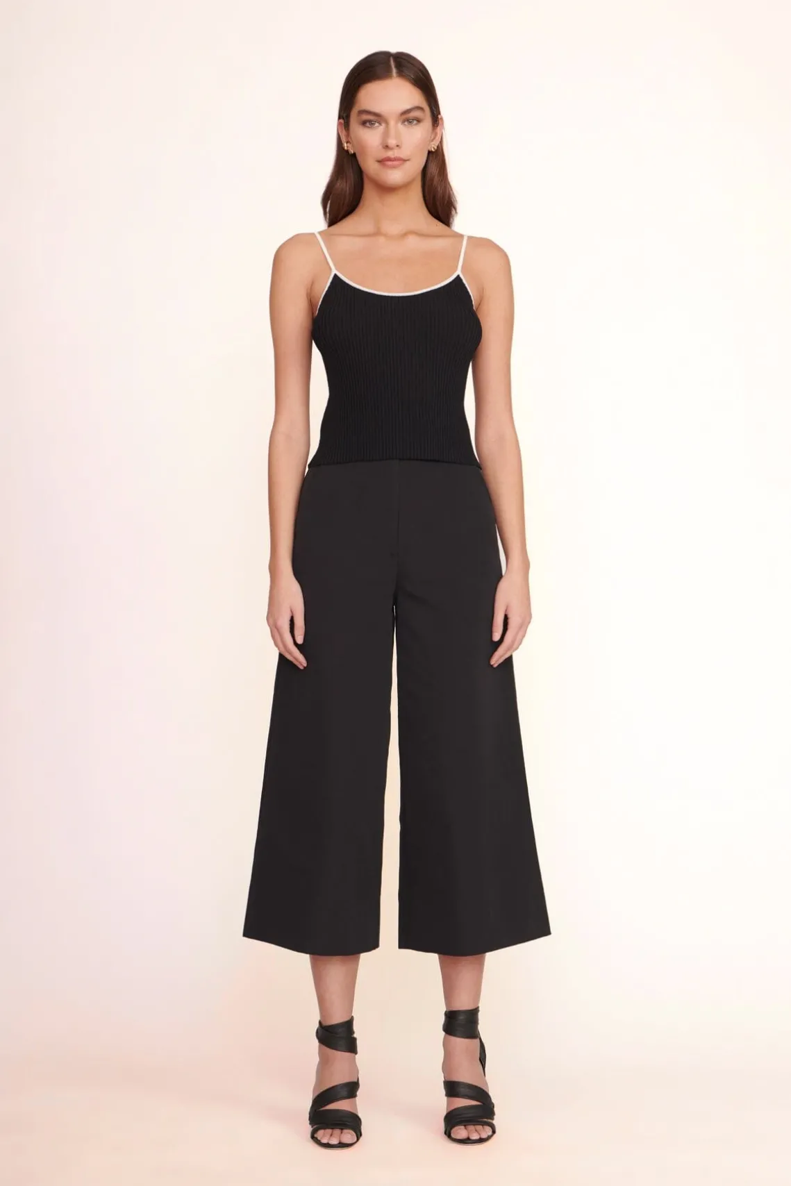 SOLEIL TOP BLACK WHITE