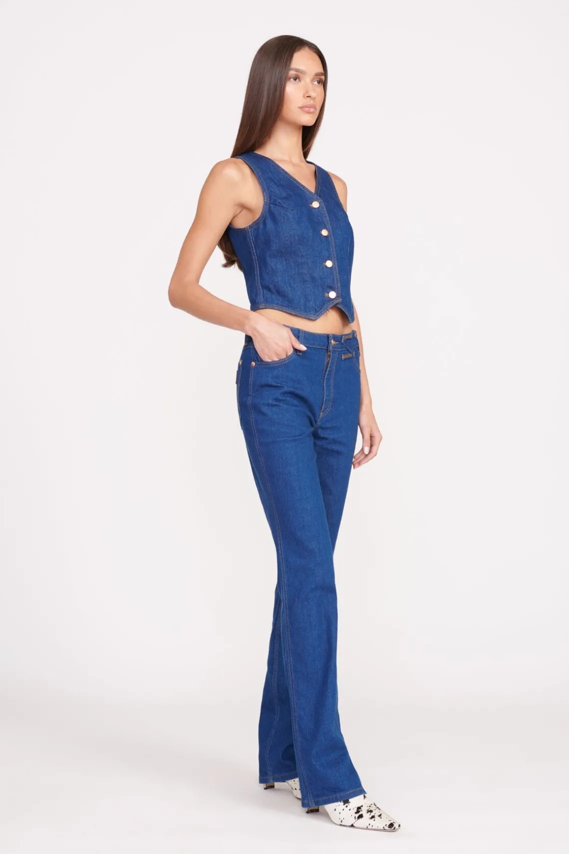 STAUD + WRANGLER THE VEST DARK RINSE